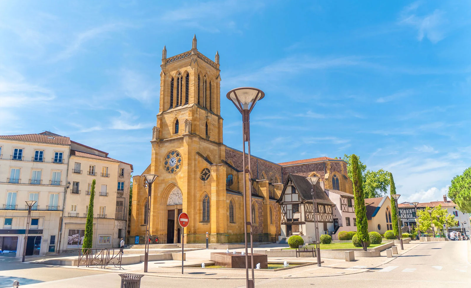 Agence Web sur Roanne et créateur de site WordPress sur mesure pour les professionnels